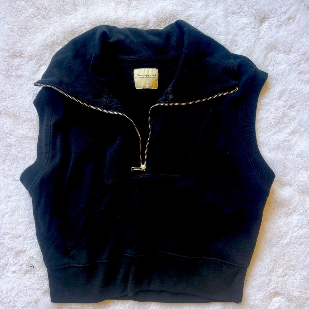 Abercrombie Half Zip, Sleeveless Sweatshirt, Size XS
